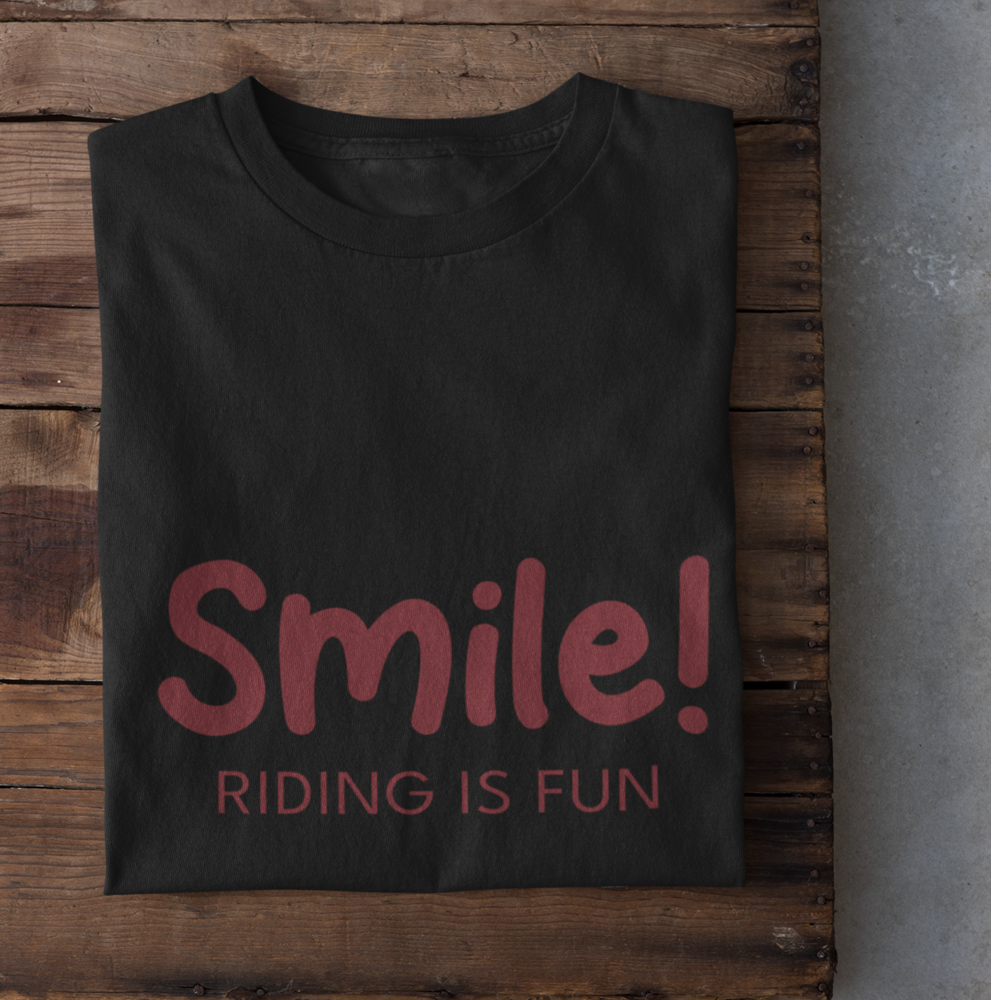 Smile, riding is fun!  - Damenshirt